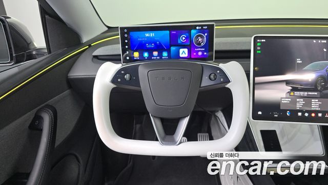 Tesla Model Y RWD 2025 — фото 13