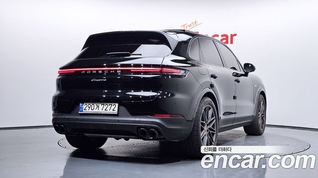 Porsche Cayenne (PO536) 3.0 E-Hybrid 2024 — фото 2