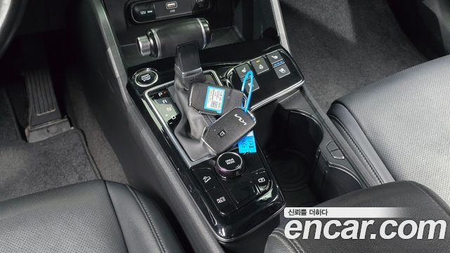 Kia Sportage (V) LPG 2.0 2WD Prestige 2023 — фото 9