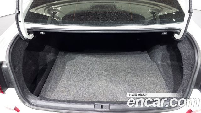 Volkswagen Passat 2.0 TSI B7 2018 — фото 17
