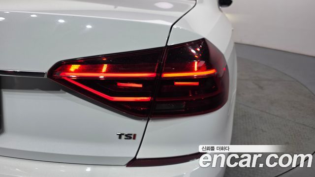 Volkswagen Passat 2.0 TSI B7 2018 — фото 23