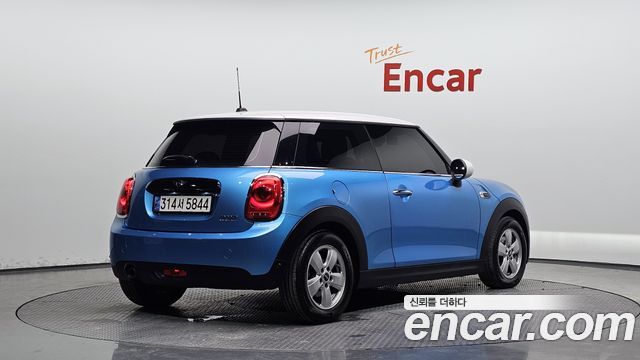 MINI Cooper Standard Third Generation 2018 — фото 2
