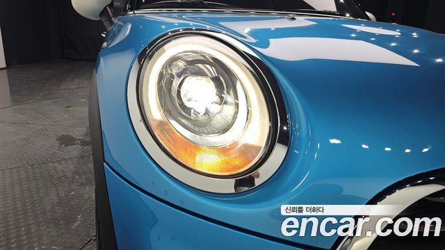 MINI Cooper Standard Third Generation 2018 — фото 22
