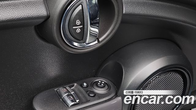 MINI Cooper Standard Third Generation 2018 — фото 27