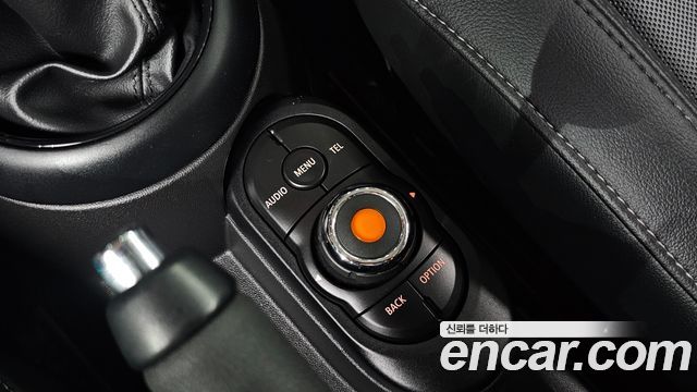 MINI Cooper Standard Third Generation 2018 — фото 30