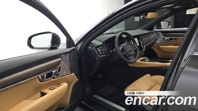 Volvo S90 B6 AWD Ultimate Bright 2023 — фото 10