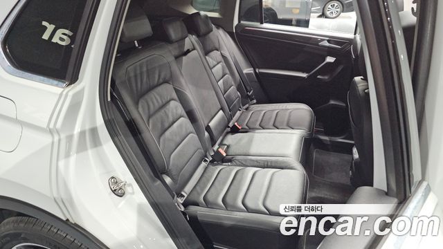 Volkswagen Tiguan (II) 2.0 TDI Prestige 2022 — фото 15