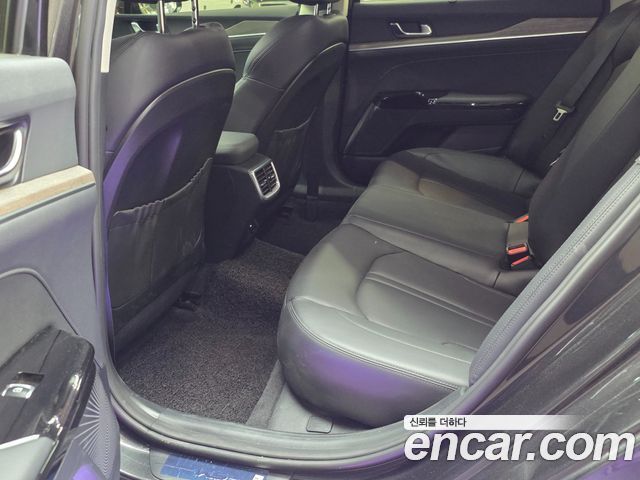 Kia K5 (III) 2.0 Noblesse 2023 — фото 15
