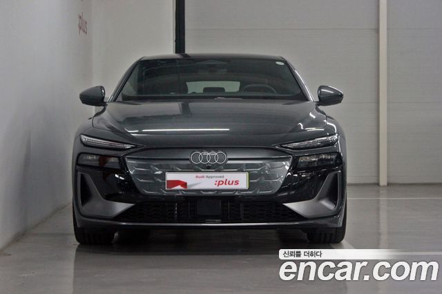 Audi A6 e-tron Performance S line 2025 — фото 3