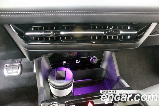 Audi A6 e-tron Performance S line 2025 — фото 20