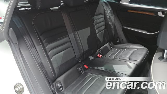 Volkswagen Arteon 2.0 TDI Prestige 2022 — фото 12