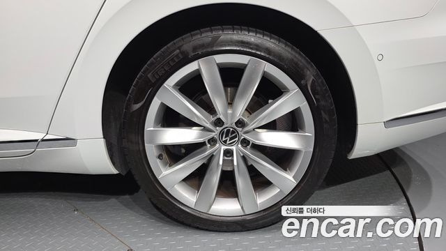 Volkswagen Arteon 2.0 TDI Prestige 2022 — фото 21