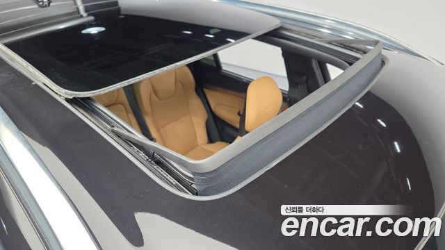 Volvo XC90 (II) T8 Inscription Hybird 2020 — фото 19