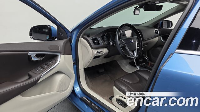 Volvo V40 D2 2nd 2015 — фото 10