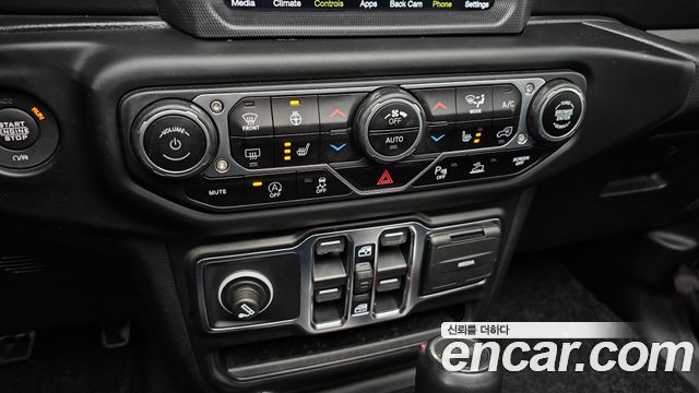 Jeep Wrangler (JL) 2.0 Overland Power Top 4Door 2021 — фото 17