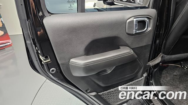 Jeep Wrangler (JL) 2.0 Overland Power Top 4Door 2021 — фото 25