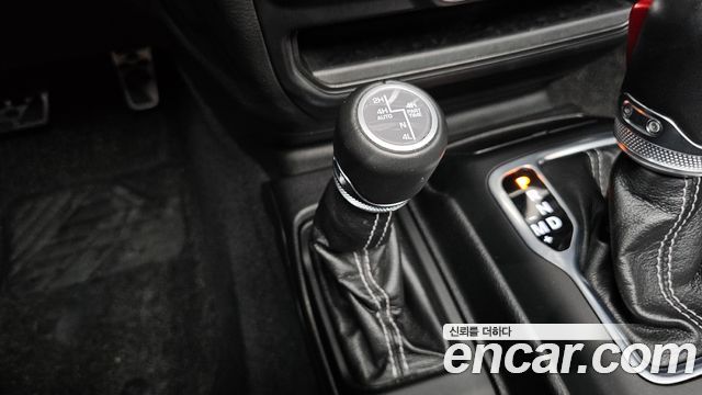Jeep Wrangler (JL) 2.0 Overland Power Top 4Door 2021 — фото 27