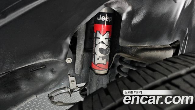 Jeep Wrangler (JL) 2.0 Overland Power Top 4Door 2021 — фото 32