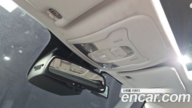 Jeep Renegade 2.0 Diesel Limited AWD 2018 — фото 18