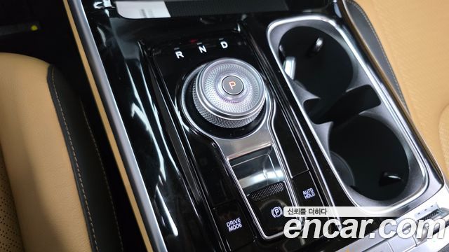 Kia Carnival (IV) Gasoline 7-Seater Noblesse 2023 — фото 9
