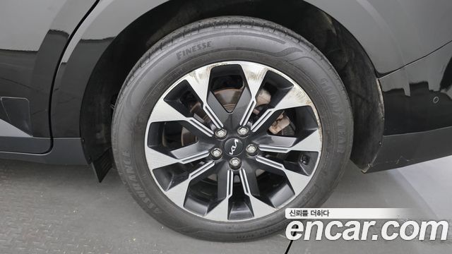 Kia Carnival (IV) Gasoline 7-Seater Noblesse 2023 — фото 21