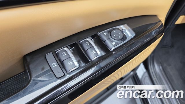 Kia Carnival (IV) Gasoline 7-Seater Noblesse 2023 — фото 28
