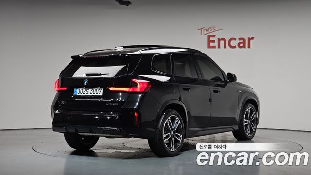 BMW X1 (U11) xDrive 20i M Sport 2025 — фото 2