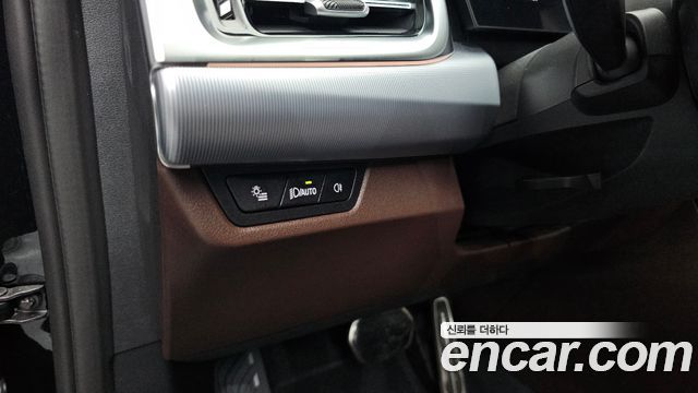 BMW X1 (U11) xDrive 20i M Sport 2025 — фото 31