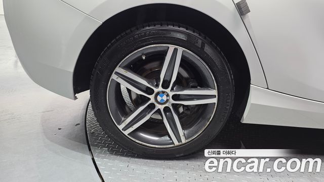 BMW 1 Series (F20) 118d Sport 5Door 2018 — фото 5