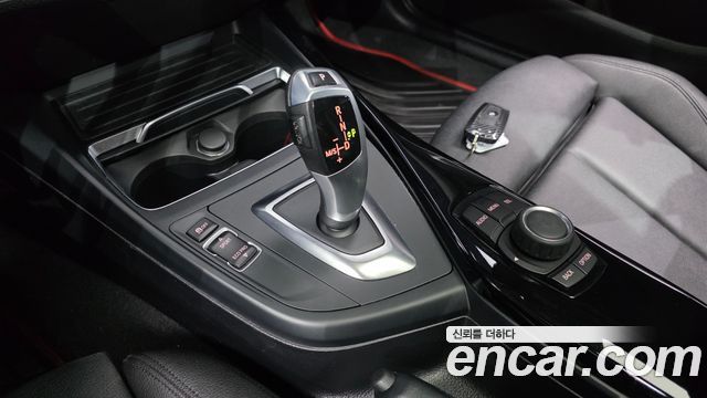 BMW 1 Series (F20) 118d Sport 5Door 2018 — фото 9