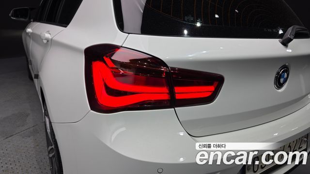 BMW 1 Series (F20) 118d Sport 5Door 2018 — фото 29