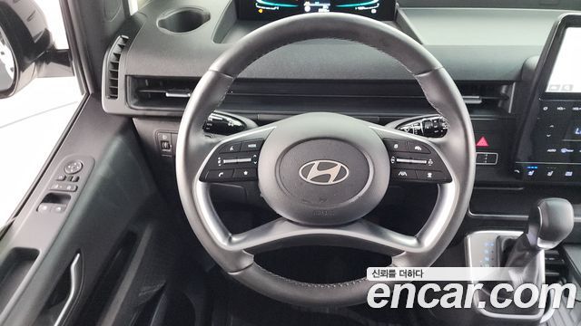Hyundai Staria HEV 1.6 Cargo 5-Seater Modern 2025 — фото 17