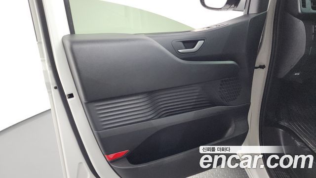 Hyundai Staria HEV 1.6 Cargo 5-Seater Modern 2025 — фото 31