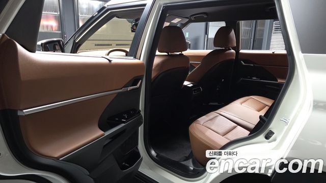 KG Mobility (SsangYong) Torres Gasoline 1.5 2WD T7 2024 — фото 26