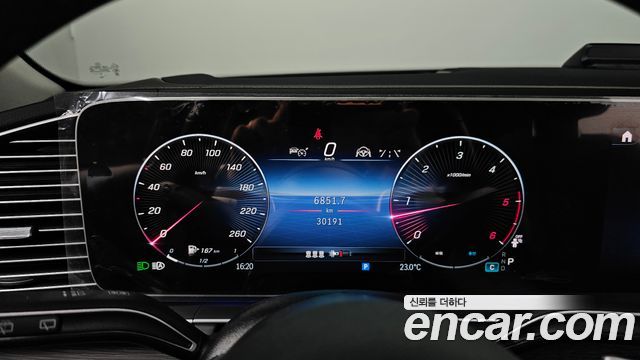 Mercedes-Benz GLE-Class (W167) GLE300d 4MATIC 2024 — фото 8