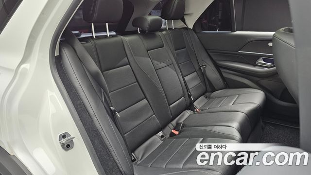 Mercedes-Benz GLE-Class (W167) GLE300d 4MATIC 2024 — фото 11