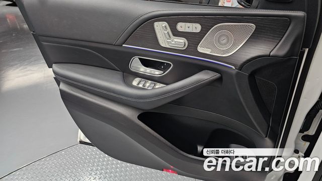 Mercedes-Benz GLE-Class (W167) GLE300d 4MATIC 2024 — фото 24