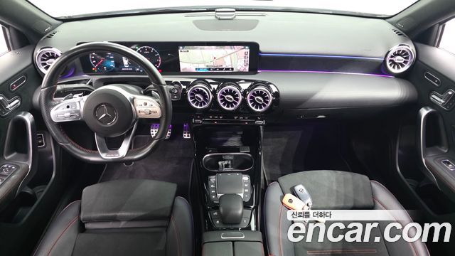 Mercedes-Benz A-Class (W177) AMG A35 4MATIC Sedan 2021 — фото 7