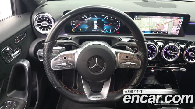 Mercedes-Benz A-Class (W177) AMG A35 4MATIC Sedan 2021 — фото 14