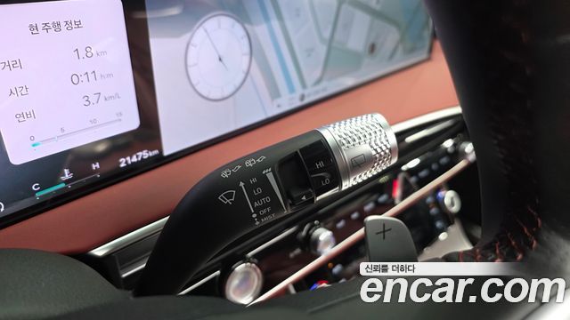 Genesis GV70 3.5T Gasoline AWD 2025 — фото 28