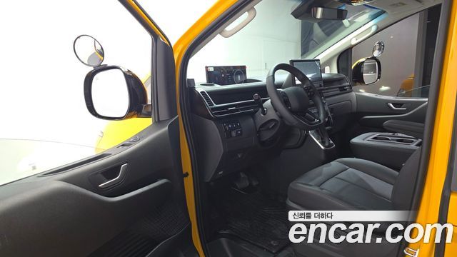 Hyundai Staria HEV 1.6T Kinder Safety Car 11-Seater 2026 — фото 10
