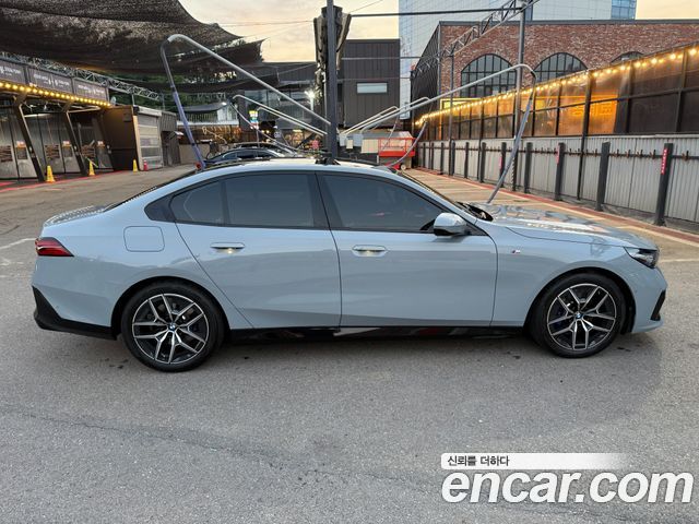 BMW 5 Series (G60) 520i M Sport 2025 — фото 3