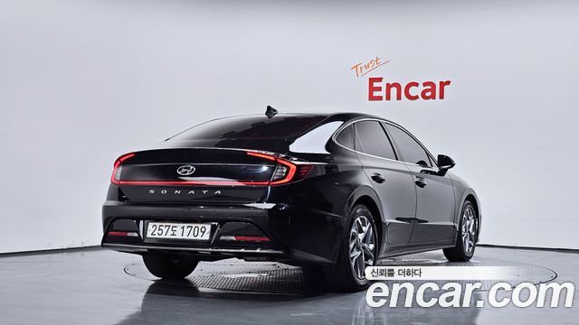 Hyundai Sonata (DN8) 2.0 Premium Plus 2022 — фото 2