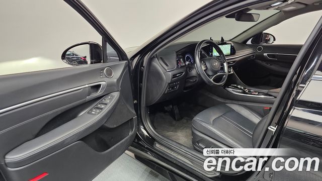 Hyundai Sonata (DN8) 2.0 Premium Plus 2022 — фото 10