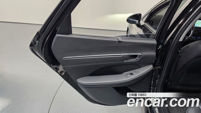 Hyundai Sonata (DN8) 2.0 Premium Plus 2022 — фото 23