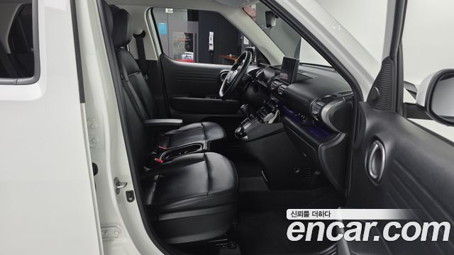 Hyundai Casper Inspiration 2023 — фото 15