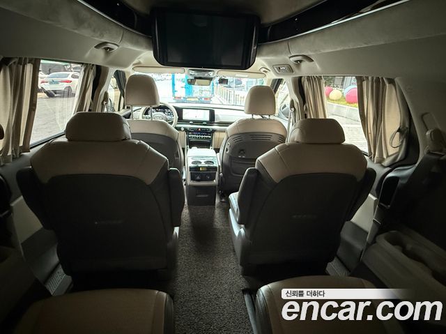 Kia Carnival (IV) Diesel 9-Seater Hi-Limousine Signature 2023 — фото 9