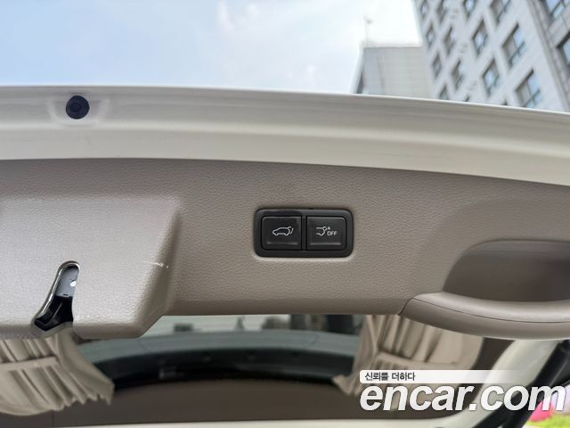 Kia Carnival (IV) Diesel 9-Seater Hi-Limousine Signature 2023 — фото 24