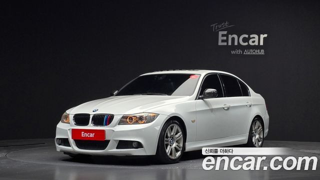 BMW 3 Series (E90) 320i Sedan M Sports