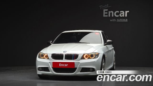 BMW 3 Series (E90) 320i Sedan M Sports 2011 — фото 3